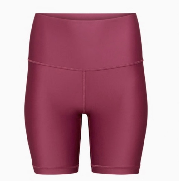 Aritiza TNA TnaGLOSS High Rise 7” Short Size S - Picture 4 of 4